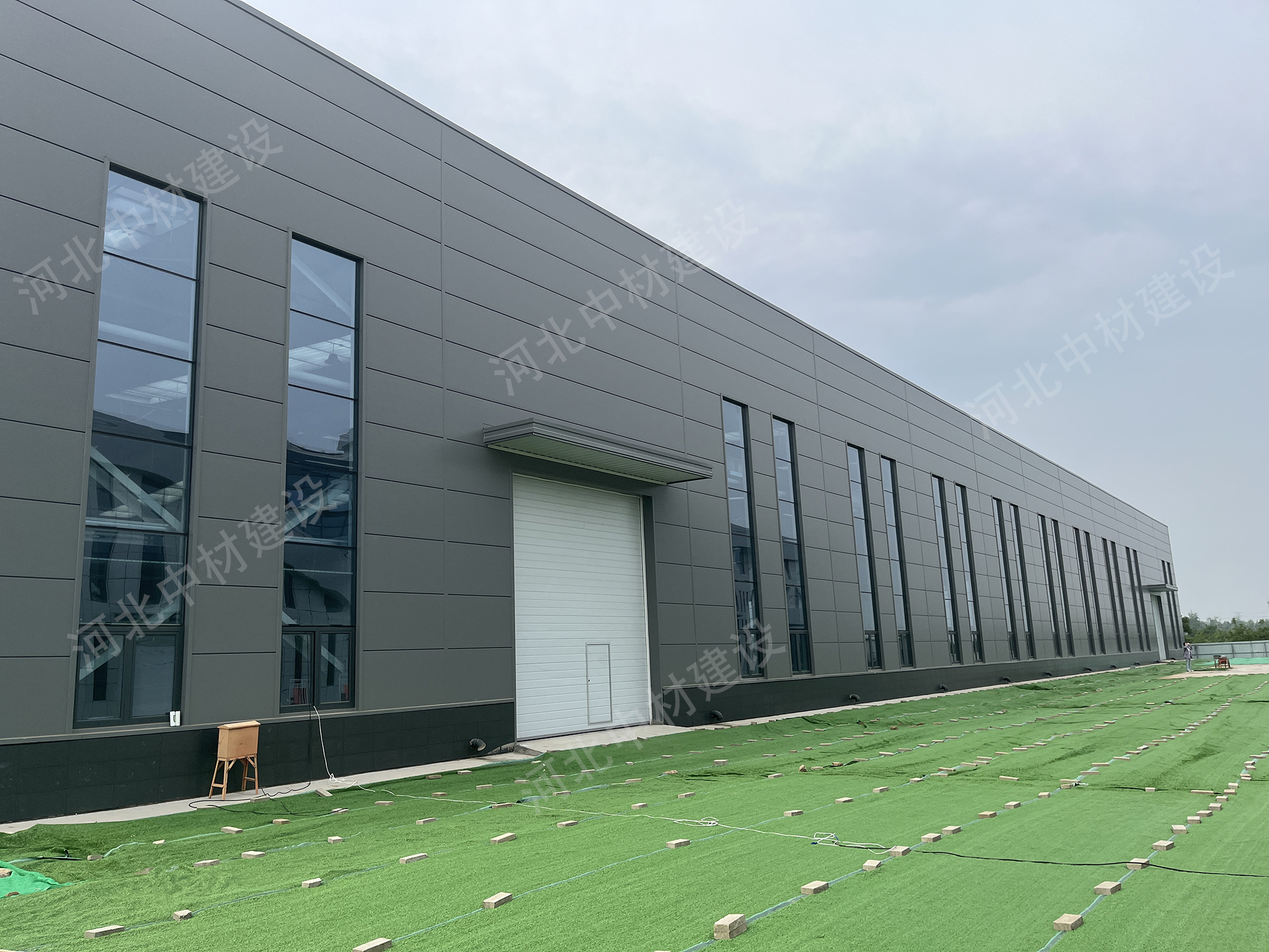 尋找外貿客源主要有以下渠道